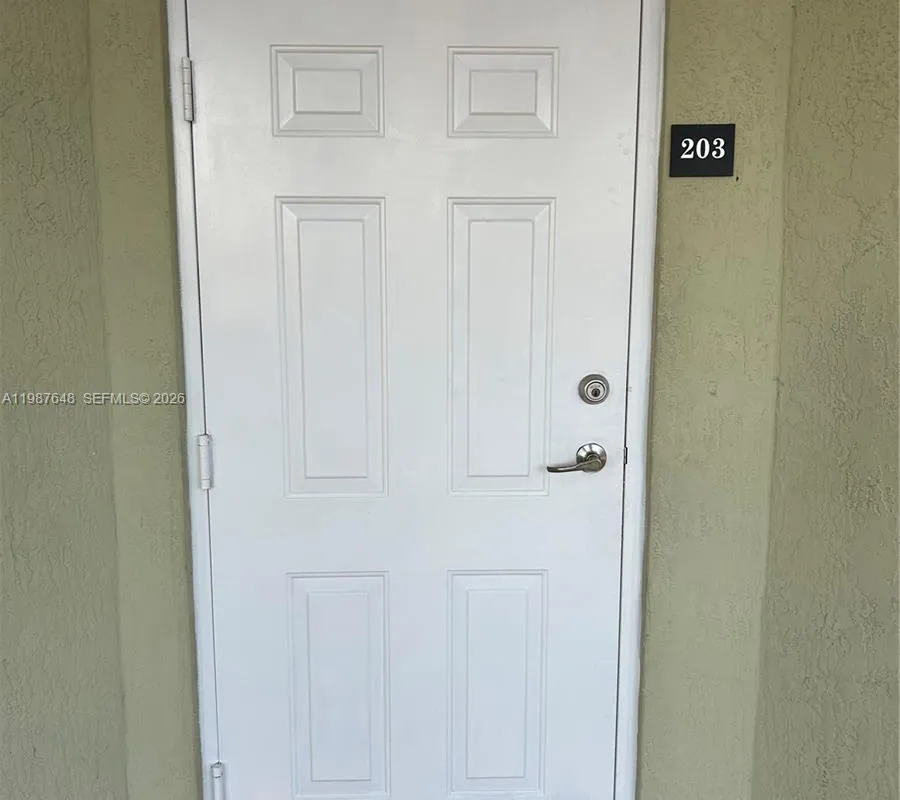 230 NW 109th Ave # 203, Miami FL 33172