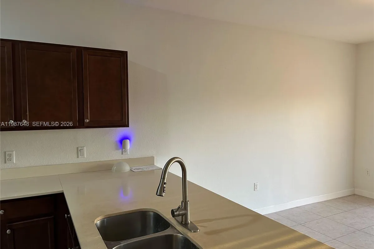 230 NW 109th Ave # 203, Miami FL 33172