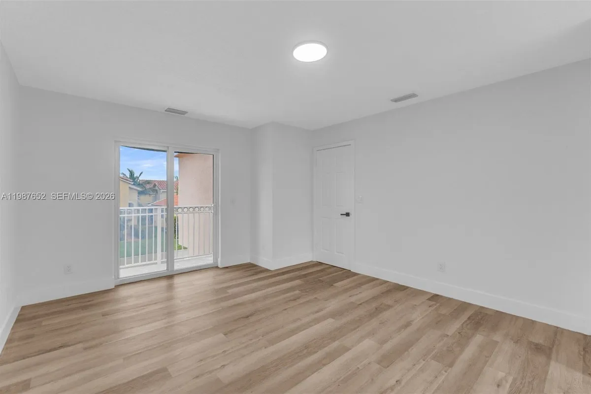 1163 SE 6th Ct, Dania Beach FL 33004