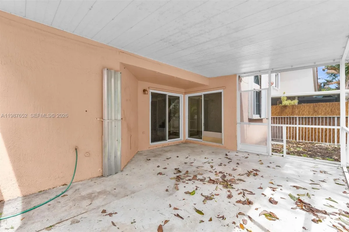 1163 SE 6th Ct, Dania Beach FL 33004