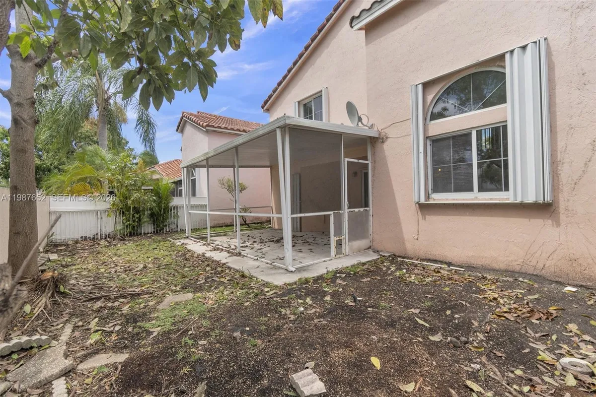 1163 SE 6th Ct, Dania Beach FL 33004