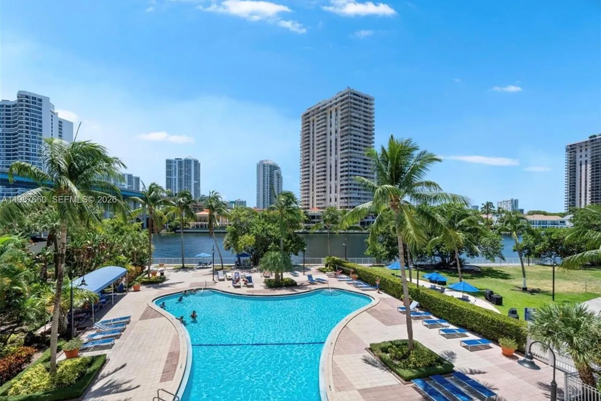 19390 Collins Ave # 1623, Sunny Isles Beach FL 33160