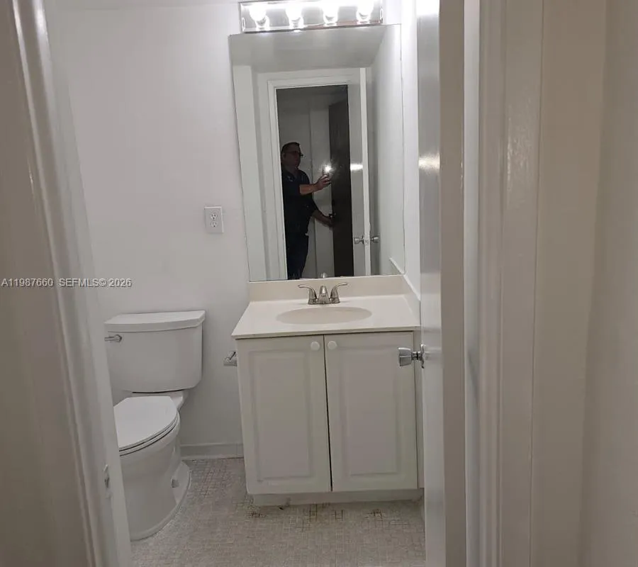 19390 Collins Ave # 1623, Sunny Isles Beach FL 33160