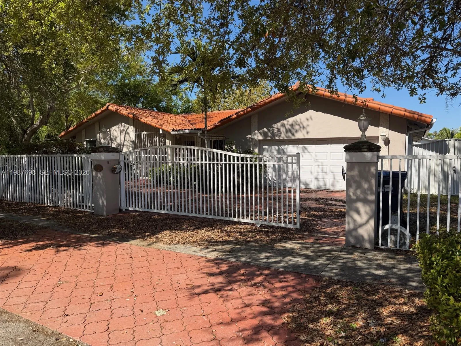 1220 SW 103rd Ct, Miami FL 33174