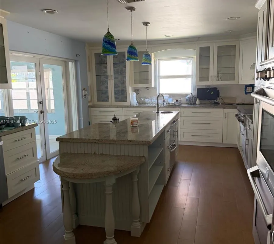 1220 SW 103rd Ct, Miami FL 33174